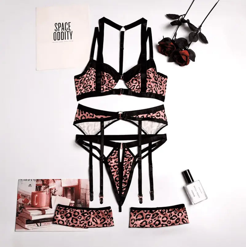 Conjunto animalprint rosa
