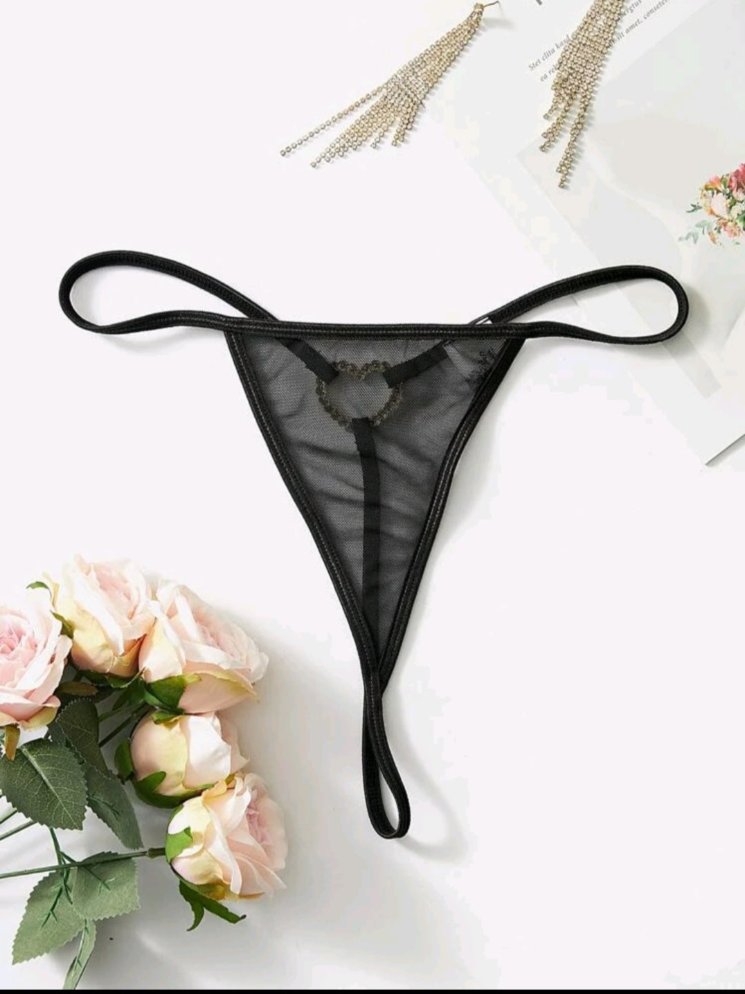 Colaless negro con corazon brillante